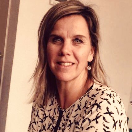 | Expert Category Management | Interim- & Project management | bricks believer & online explorer | Lifestyle | Pinot Grigio| ♡Sander•Bebel•Jasper