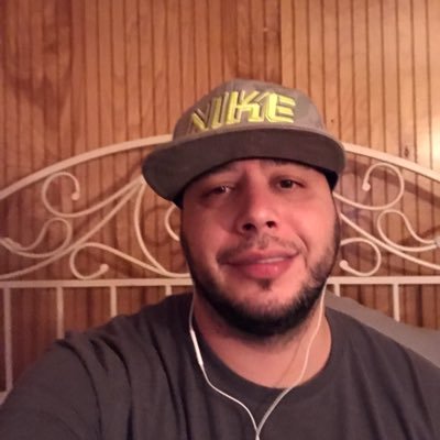 Robgee73811214's profile picture. 