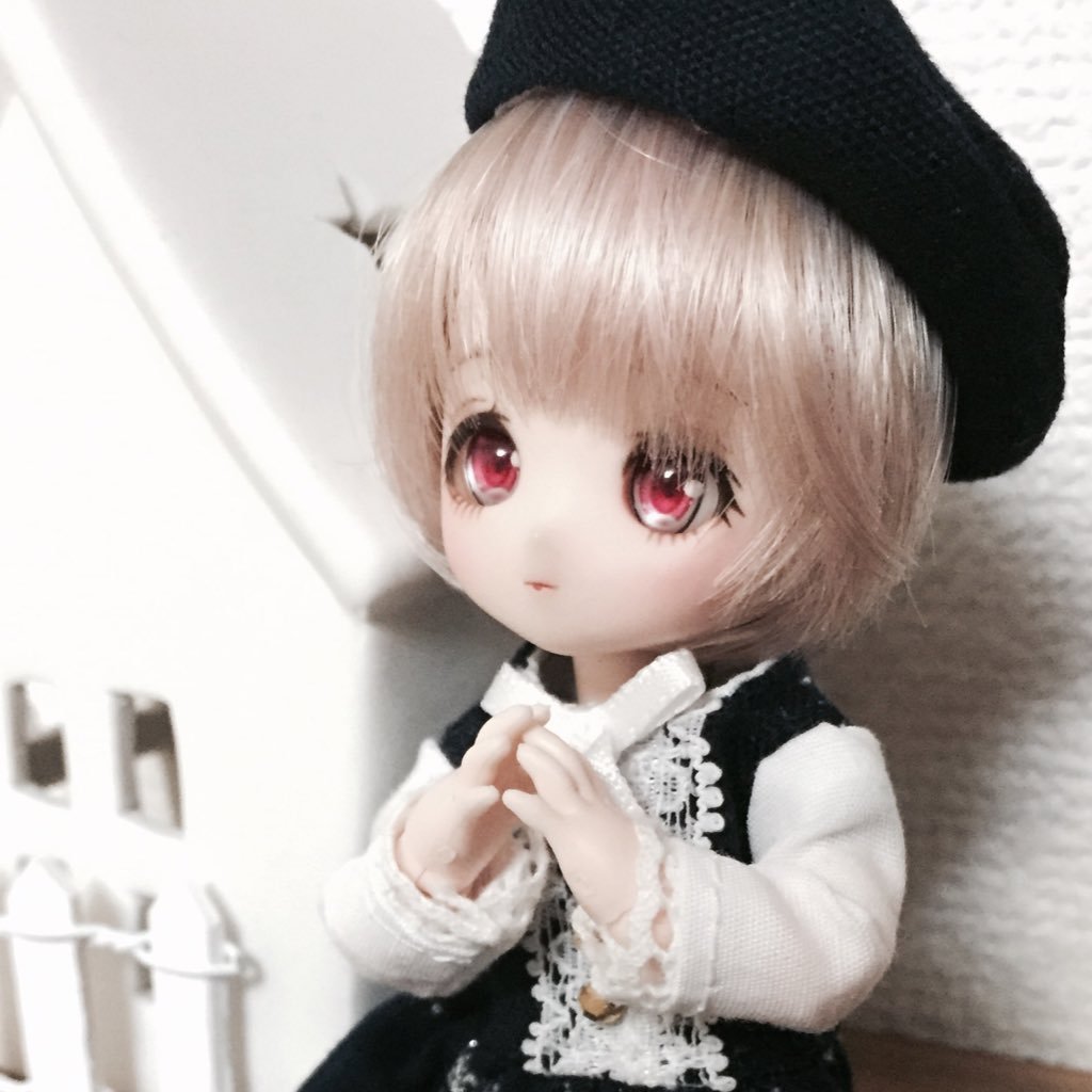 ♡ぬい服はじめました♡オビツろいど蒼葉ちゃんを愛でて早2年(*^◯^*) おまんじゅう着ぐるみ編んだりミシンしたり！ あまむす垢→@rin02ai あんスタ2wink流星隊推し！アイナナ双子いおりくリバレ推し！ タイバニ/うたプリ/Free/テイルズ/ドラマダ/青エク/とうらぶ