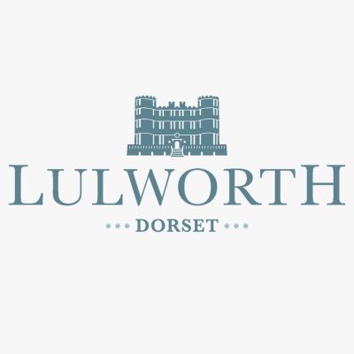 A range of luxury holiday properties, from cosy cottages to beautiful larger houses. Based on the Lulworth Estate, in Dorset, UK. 01929400888 📞