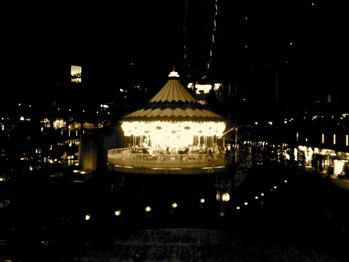 toechii's profile picture. 遅いスタートですが、まやってみようかなって思って登録してみましたよ。 よろしくぅ I have been start twitter on end of may!