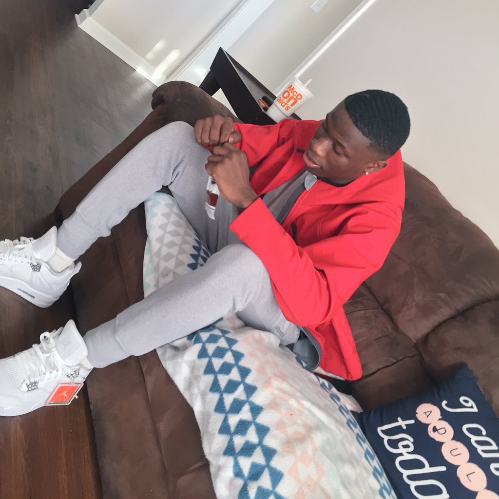 onety_1's profile picture. -snapchat : @xoohyie 💪🏾