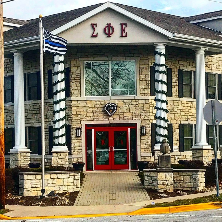 Official Twitter page of the Trine University chapter of Sigma Phi Epsilon, Indiana Theta. #VDBL