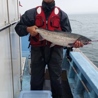 釣れたらつぶやきます。釣れなかったらぼやきますw 釣り情報提供歓迎。釣行のお誘い、タイミングが合えば、男女とわず歓迎。北部九州の波止で活動してます。釣り以外のこともたまにつぶやくかもしれません。line要求即ブロックします。