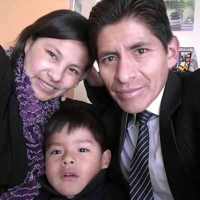 Nací en Espinar - Cusco
Estudié en la UPEU
Licenciada en Educación 
Trabajé  en el Colegio Adventista  Espinar 
Casada 😊👶