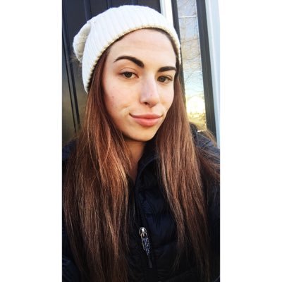 Gabriellent628's profile picture. Welcome to the inner workings of my mind 👽