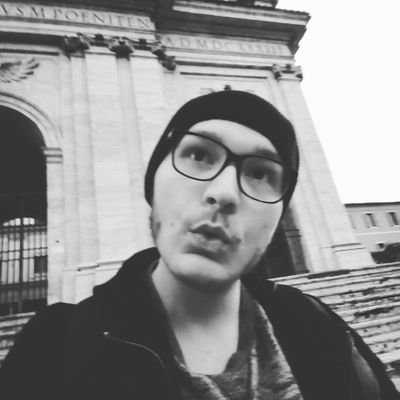 GregoriSimone's profile picture. 29enne romano scrittore emergente. Se vuoi essere tutto, non desiderare di essere qualcosa.