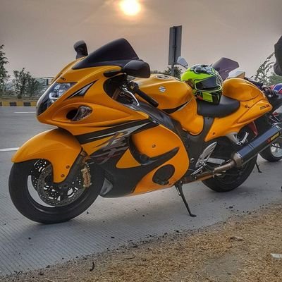 teejbaras's profile picture. 