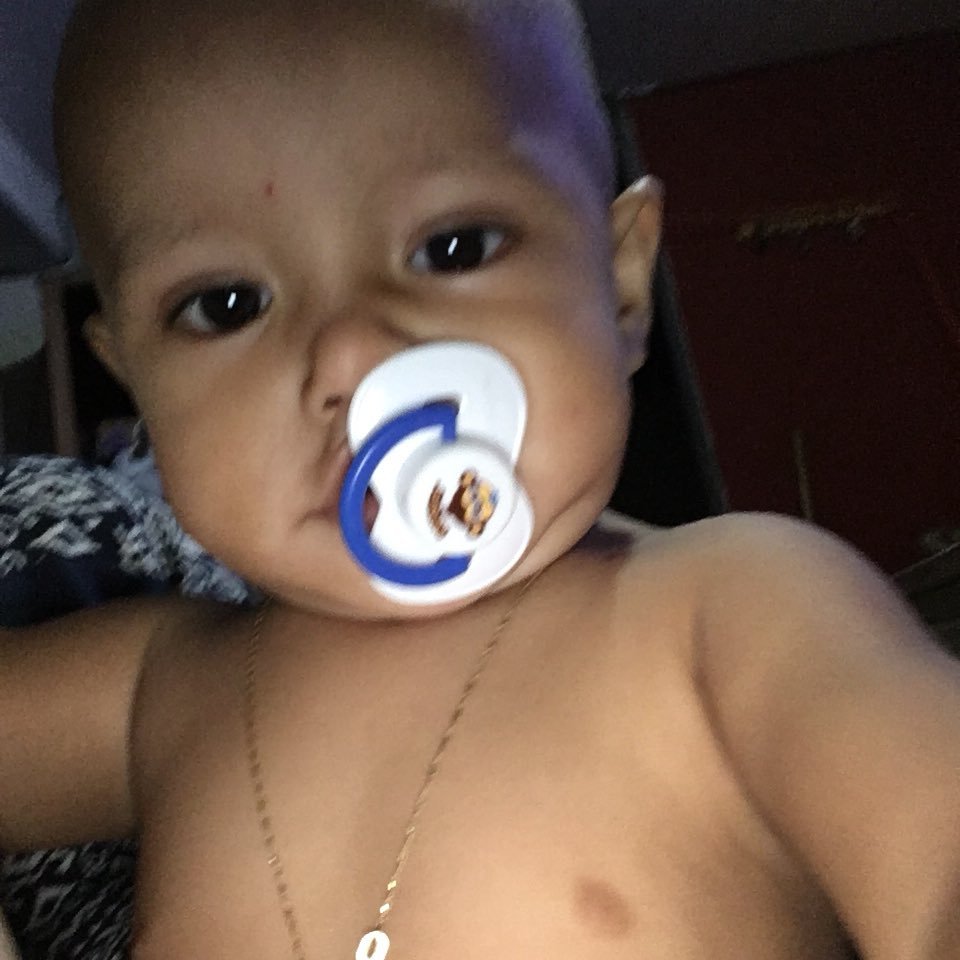 MiguelPonchos's profile picture. sin censura