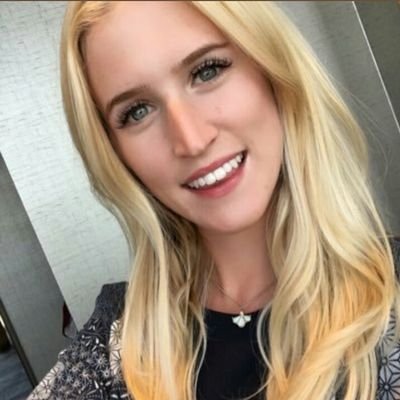 conniewhittle's profile picture. Mary Berry's secret granddaughter✌🏼IG/SC: conniewhittle23 📷 The Connie of @connieandjulie 👯