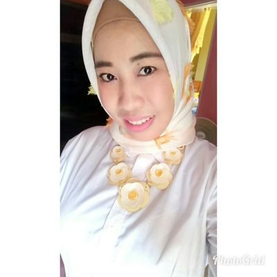 Nurfajriani_ria's profile picture. Guru cantik💖