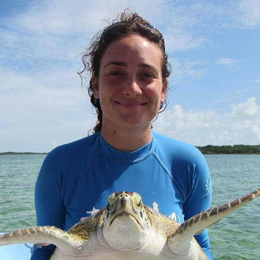 Marine ecologist & conservationist 🌊🐢🌱🐠 | GIS & UAV specialist 🌎🗺 | PhD candidate @ACCSTR_UF | Coastal MEM @DukeEnvironment | 🇬🇩 she/her | views my own
