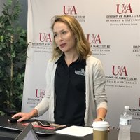 Amanda McWhirt (@fruitveg_uaex) 's Twitter Profile