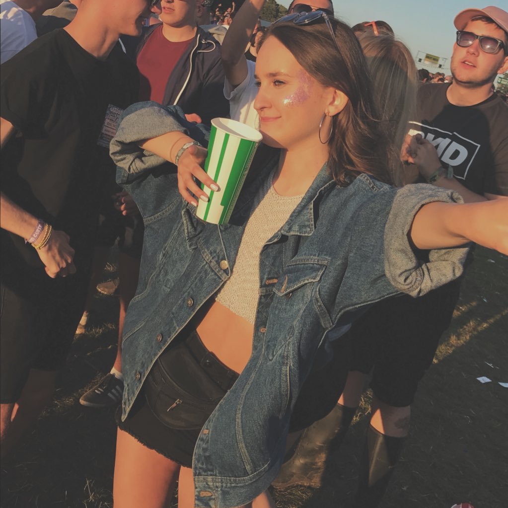 marykateoharax's profile picture. 