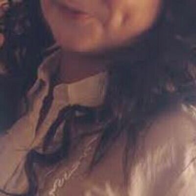 الذكريات شئ فوق الإرادة ، فوق القلب ، فوق المشاعر ، لذلك هي لا تنسى...