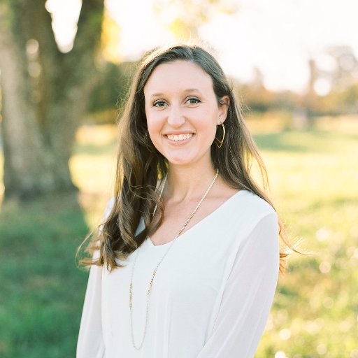 SarahJaneTart's profile picture. Artist & Illustrator