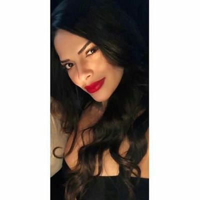 NuzinhaPerigosa's profile picture. Goiana de 28 anos. Sou linda, cheirosa e suave, assim como uma flor! 🌸❤ Estou aqui para ser feliz! Espalhando o amor pelo mundo. 💓 PALMEIRENSE 💚