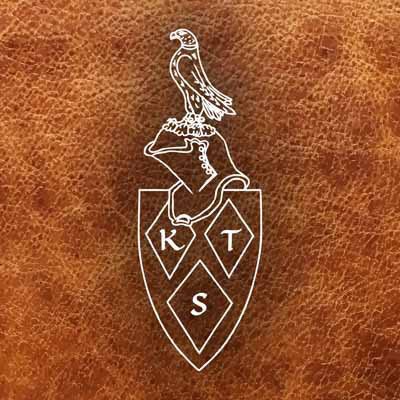 Nerdcraftiness's profile picture. Custom leather for modern adventurers.  As a huge fan of D&D, fantasy novels, and video games I make custom leather goods for my fellow nerds.