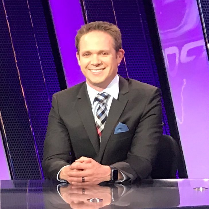 @SpectrumSN 📺 @Lakers sideline reporter/host/analyst; https://t.co/x18wAeX8Og reporter. PXP🎙 for @southbaylakers; @MedillSports grad. I'm also @LakersReporter.