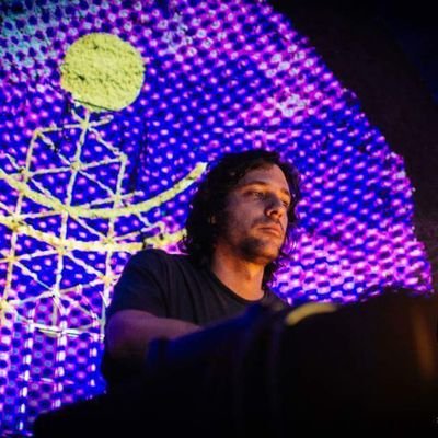 MartinTeysera's profile picture. [Live]