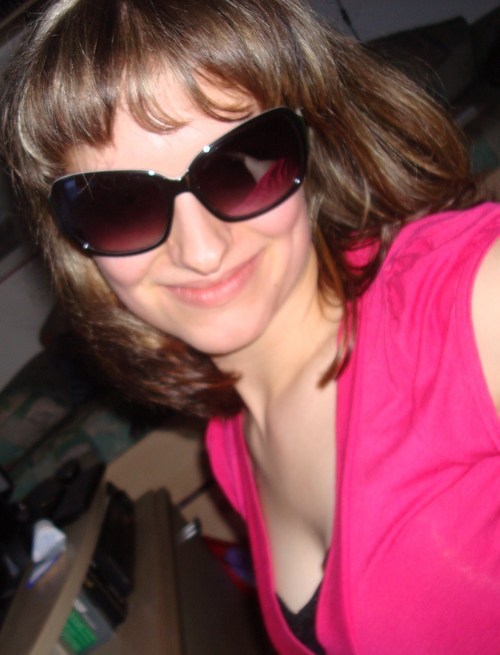 Life,Love & Breath- Chelsea;
NYC & London Lover; Music-,Book- and Filmfanatic 
**I'm just a crazy girl in my freaky world**