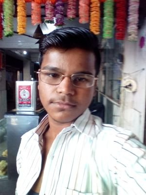 AjayKum94729183's profile picture. vishunganj
