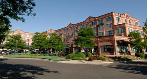 Marriott Boulder is situated at the base of the Flatirons in beautiful downtown Boulder.Indulge in Colorado's spectacular activities and experience this city.