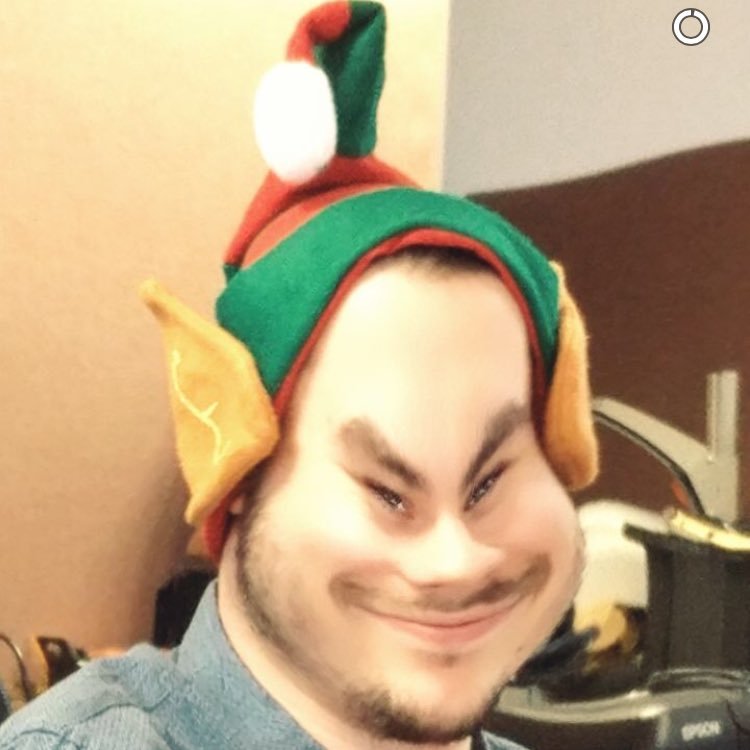 yiiannii's profile picture.