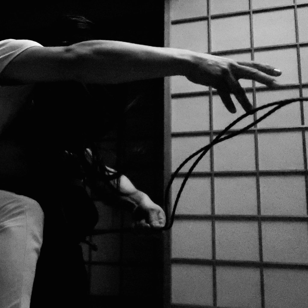 seiichi_kita's profile picture. 緊縛を通して女性の快楽を追求。逝かせ縄という妙義をLIVEにてお観せしています(モデルさん随時募集)。女性に悦ばれる縛りを毎日少人数にてお教えしていますので是非ご参加ください!(初心者歓迎です)