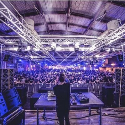 Emilio96bo's profile picture. follow me and I follow you
subcribe in my Youtube Chanel and press like thank you.
seguitemi e ricambio, iscrivetevi al mio canale grazie