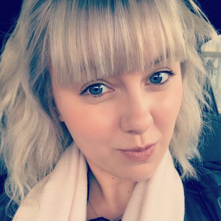 Head of Marketing at Leo Cancer Care. Marketing and Events specialist. Love reading and sports.
