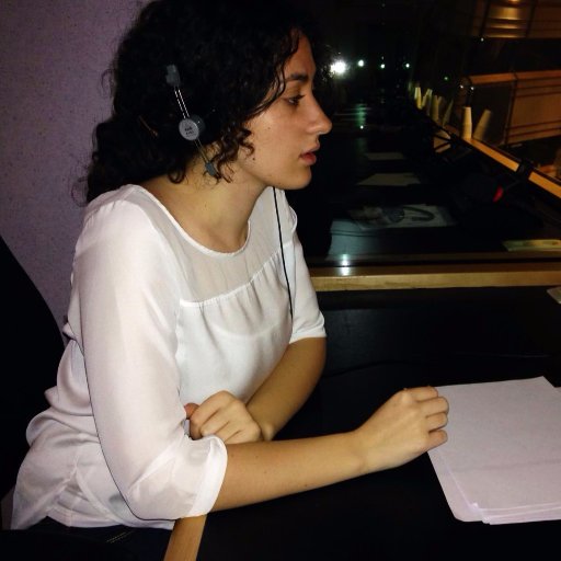 Traductora audiovisual y literaria EN/FR-ES. Apasionada del arte (#música, #mitología, #escultura, #gastronomía, #fotografía...) Estudiante de IT/AR #xl8 #t9n