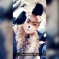 Aug22 (@_vichelleee) 's Twitter Profile