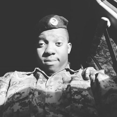 Well am a cool person looking for high expectations in life hope to achieve my goal and my carreir and hopefully find the rite woman in my life!!