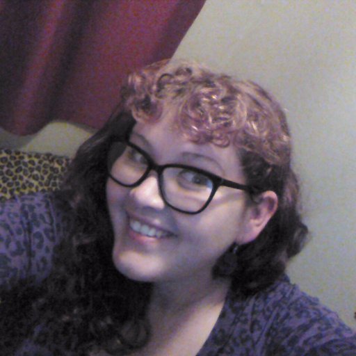 boomclap_x's profile picture. Cornwall- Born & Bred 🏴󠁧󠁢󠁥󠁮󠁧󠁿 Former Retail & Sales Assistant ⚖️ My Dream Job- Illustration Artist ✍️ Me- Sociable, Creative & Caring 🙂