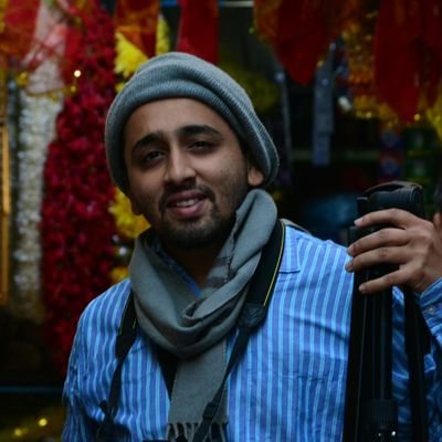 vman_v's profile picture. Right-at-Center ;) .. tweets on politics-society-life-philosophy-tech...Also, #photos on #nature-#culture-#Goa.