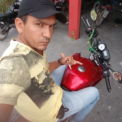 Apaixonado por motos e loko por praias