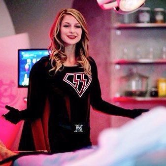 [✞ #Erudite ✞] ❛You're pathetic and weak... all of you heroes are...❜ [#Supergirl | Descriptive || Earth X || Dark themes || Lesbian || against Natism IRL] ━