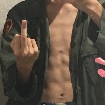 痩せてるだけ腹筋割れてるとかいう奴ー 学校であまり友達がいませんがサバゲーで肉壁として頑張ってます ロリ村ロリトです ちなみに彼女は岡田朋子ちゃんです 痩せてるだけ腹筋割れてるとかいう奴ー 学校であまり友達がいませんがサバゲーで肉壁として頑張ってます ロリ村ロリトです ちなみに彼女は岡田朋子ちゃんです