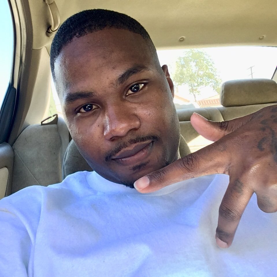 AveBlu4's profile picture. YouNg HandSome Gku11er Nigga 😉😈 FrEe All My GkAYs Out Da SlaMMeR ✌🏾👍🏾 IG-Avenuemoney711 Snap Da Same 👆🏾