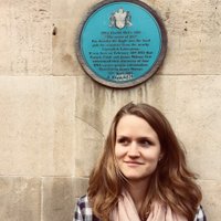 Julia Ast (@jotueliaaeste) 's Twitter Profile