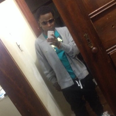 EnveeHendrix's profile picture. 