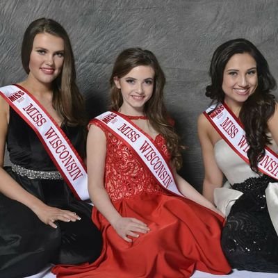 USA National Miss Wisconsin #Confidence & growth for women ages 4-25! REGISTER 2day for 2018!! UNMWI Prize Pkg over $120k! #1-844-STRONGU (787-6648)