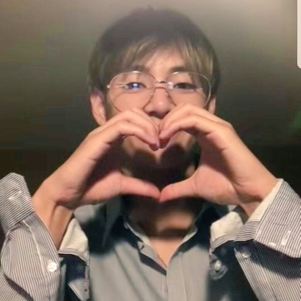 yongzzhyung's profile picture. Thank you for following @jjanggenius_ ! This is a free follow from her for her followers. ✨NO NEED TO FOLLOW THIS ACC✨💖