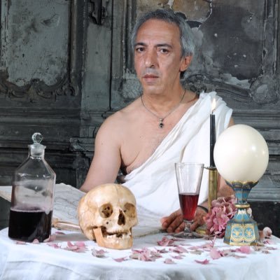 AzizChouaki1's profile picture. Auteur romans Theatre Culture Culture