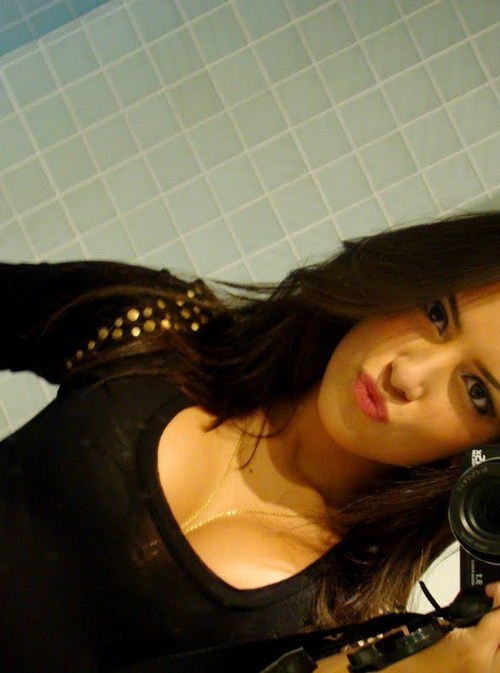 Um fc para a nossa DIVA*-* Jéssica Torres (seguida por @jectorres em 27/05)