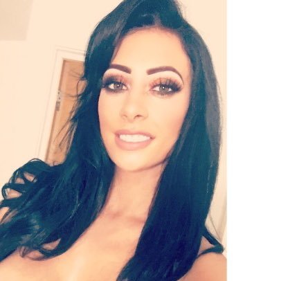 jessicaberry226's profile picture. Usually offline, enjoying my life.