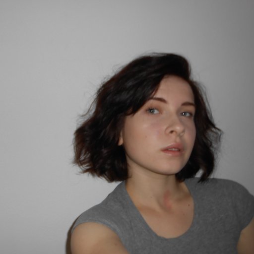 ilikecaprisonne's profile picture. paradox in a human form