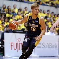 宇都宮ブレックス オーセンティックユニフォーム 鵤誠司 HATTRICK（ハットトリック）-選手の想いをファンへ届ける公式