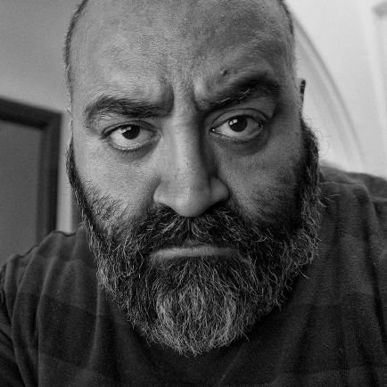 Tattooed digital designer. Lover of rock music, Vampires, Nottingham & Greece...these opinions are my own. So if you're offended..bollocks.